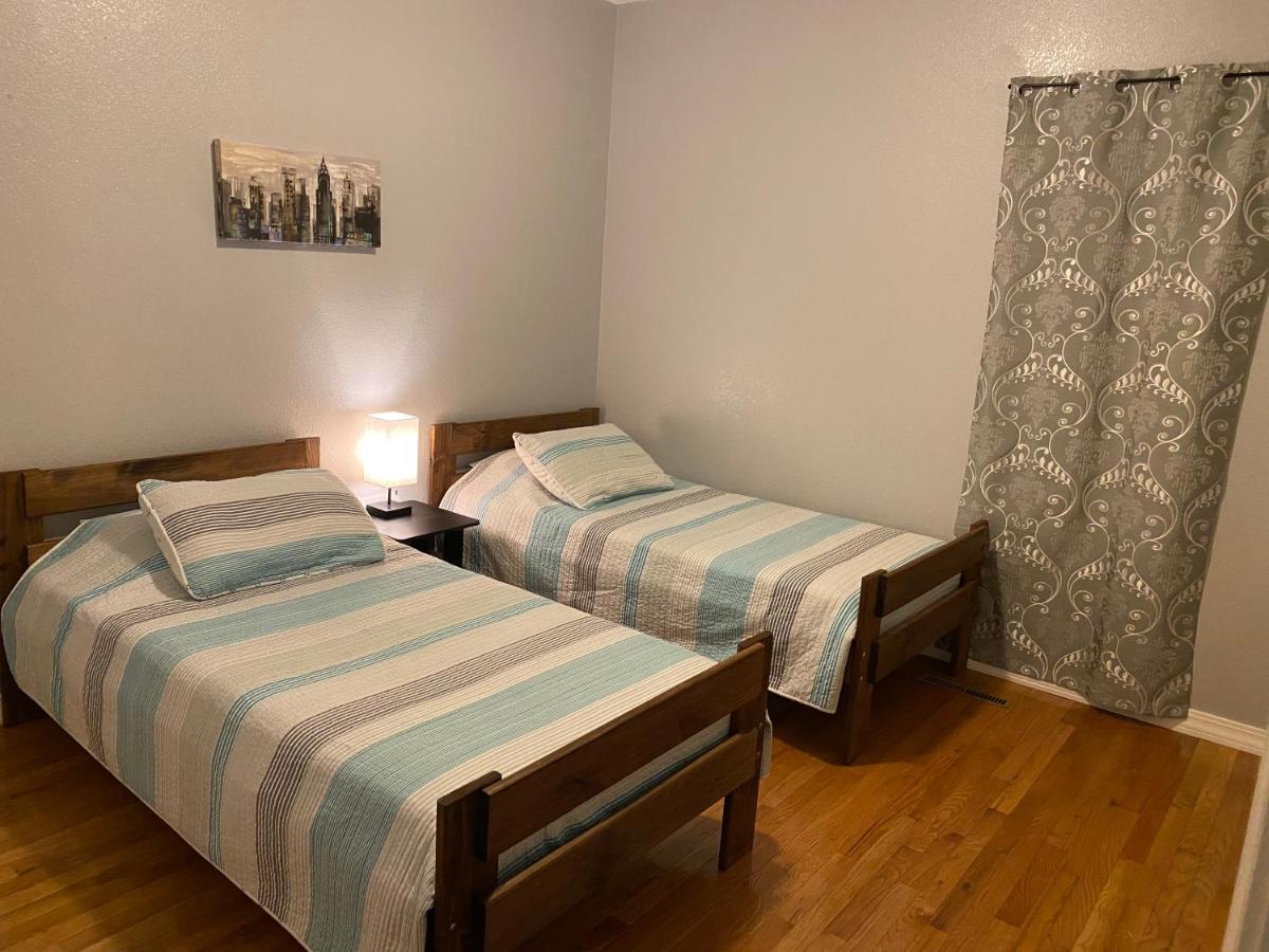 Cozy House With Large Free Parking On Premises Villa Springfield Ngoại thất bức ảnh